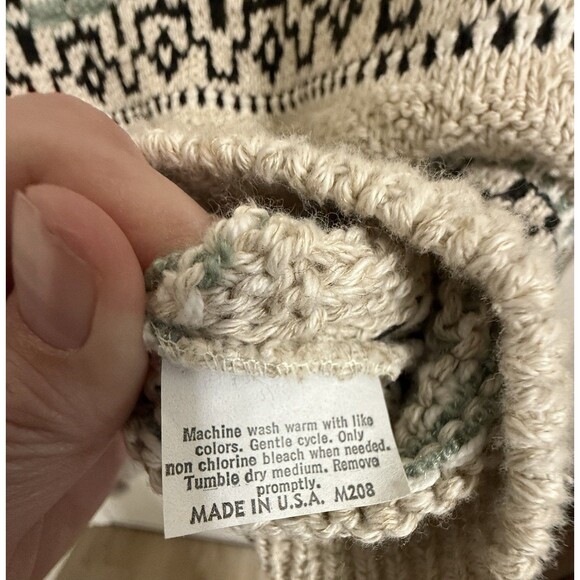 Vintage Jantzen Ivory/Black fair isle Crewneck Sweater Large Excellent! - Picture 11 of 12